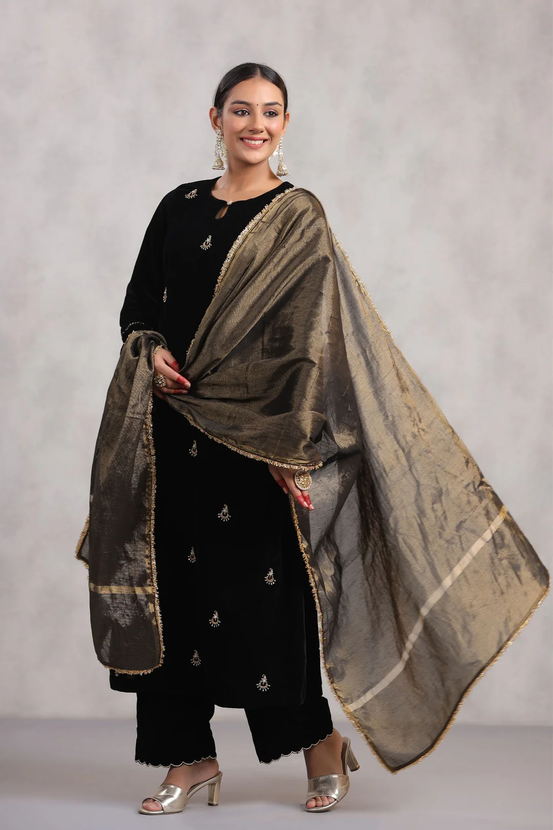 Velvet Dupatta in Abdu Rahiman Nagar