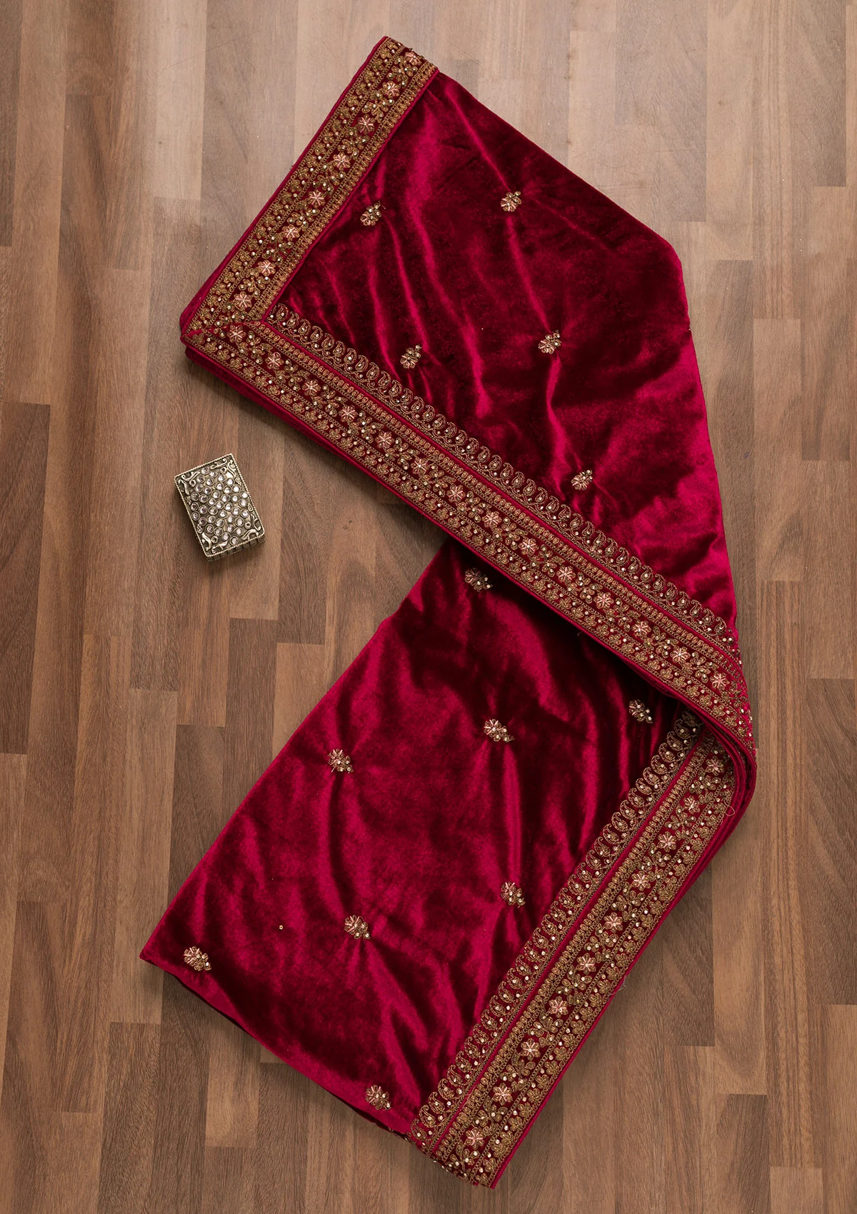 Heavy Bridal Velvet Dupatta in Abdu Rahiman Nagar