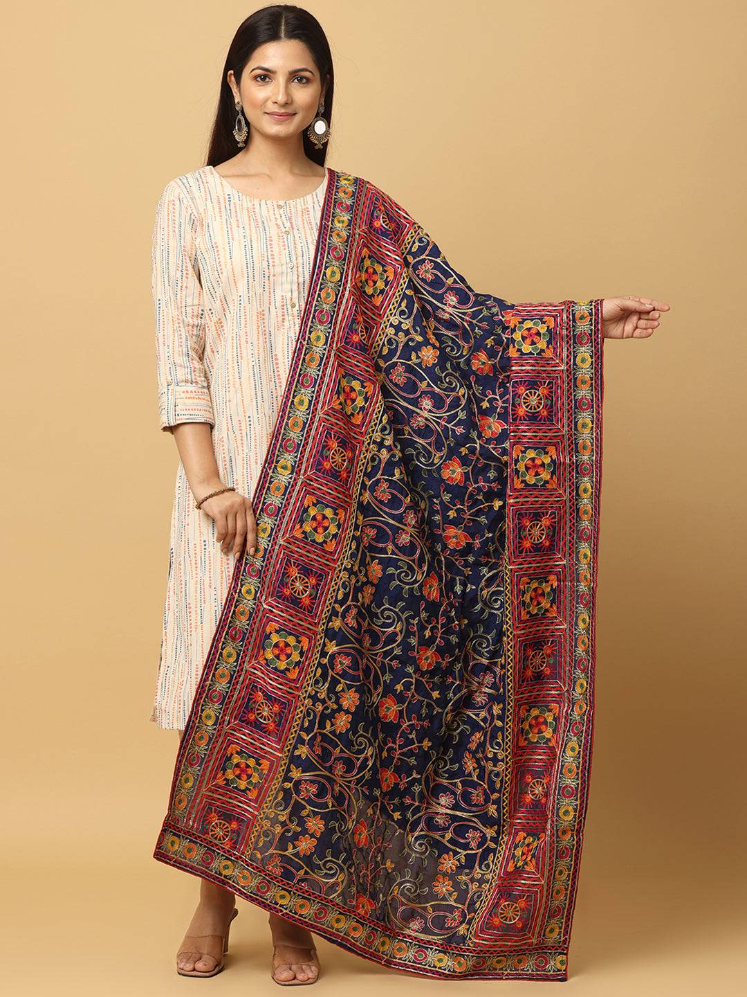 bridal bandhani traditional dupatta in silk in Abdu Rahiman Nagar