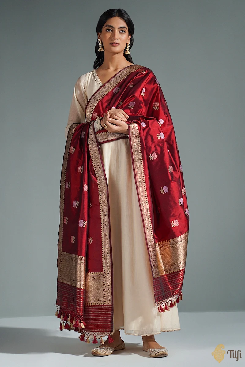 bridal banarasi silk dupatta with zari border in Abdu Rahiman Nagar