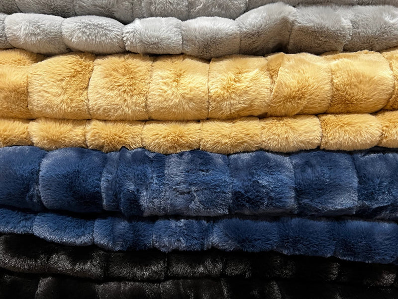Natural Fiber Fur Velvet in Abdu Rahiman Nagar