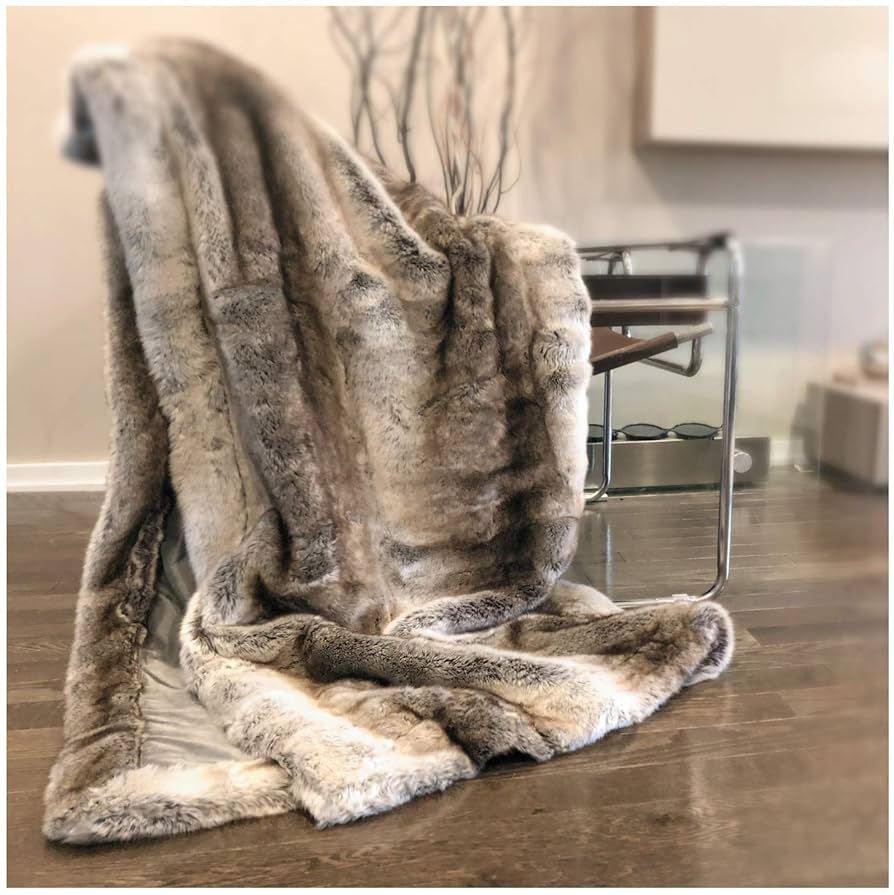 Luxury Imitation Fur Velvet in Abdu Rahiman Nagar