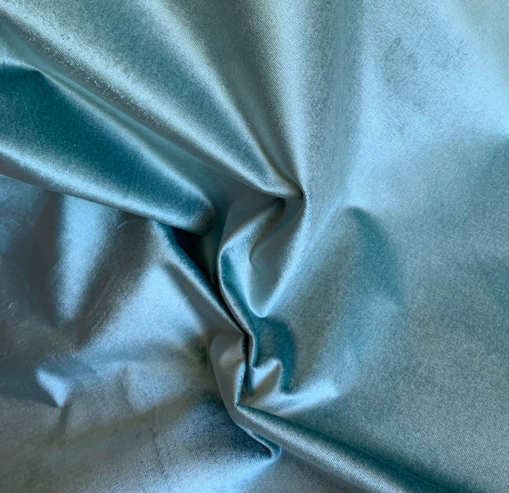 Nacre Velvet in Abdu Rahiman Nagar
