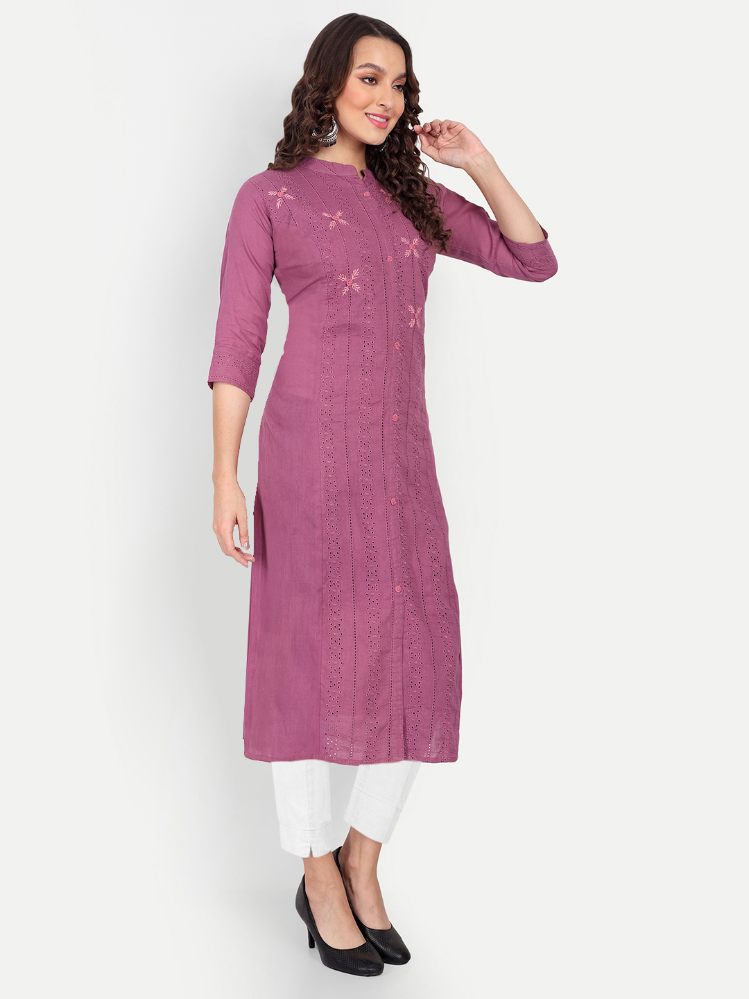 Siya Graceful Embroidered Kurti