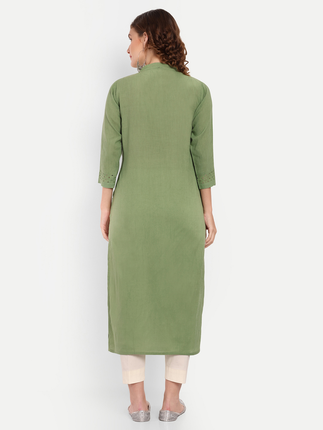 Siya Graceful Embroidered Kurti