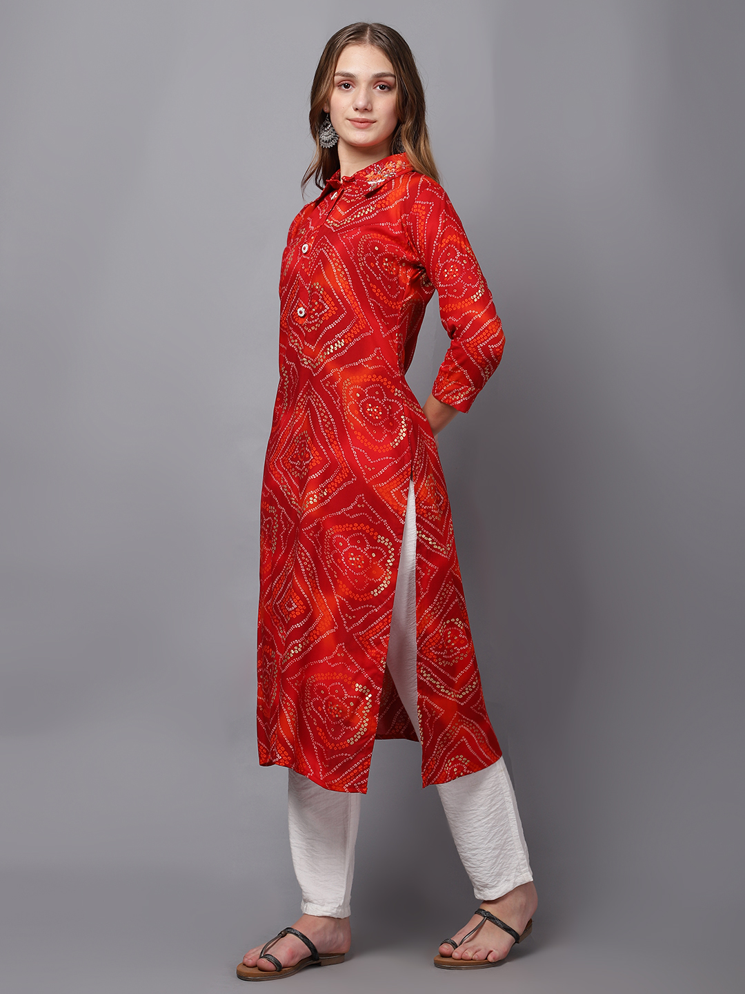 Siya Grace Straight Thread Work Kurti
