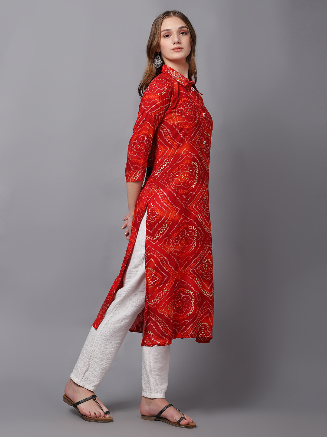 Siya Grace Straight Thread Work Kurti