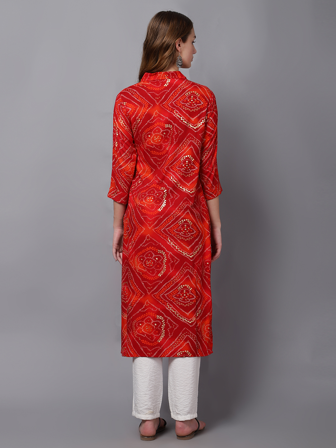 Siya Grace Straight Thread Work Kurti