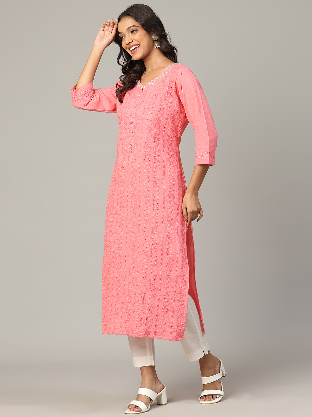 Siya Classic Straight Thread Kurti