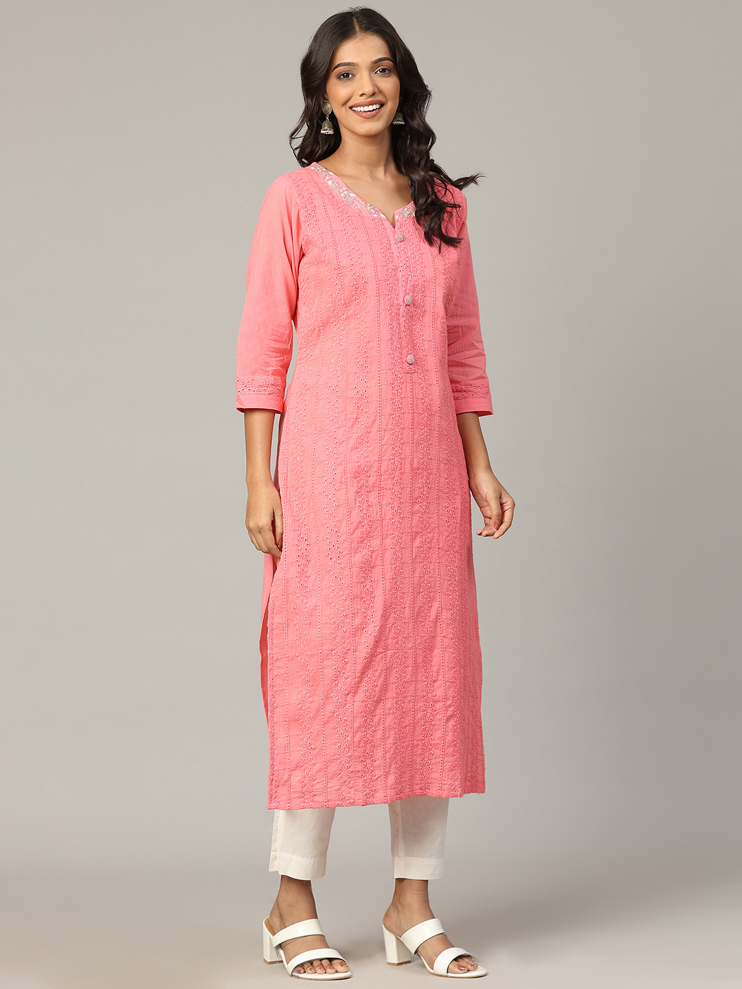 Siya Classic Straight Thread Kurti