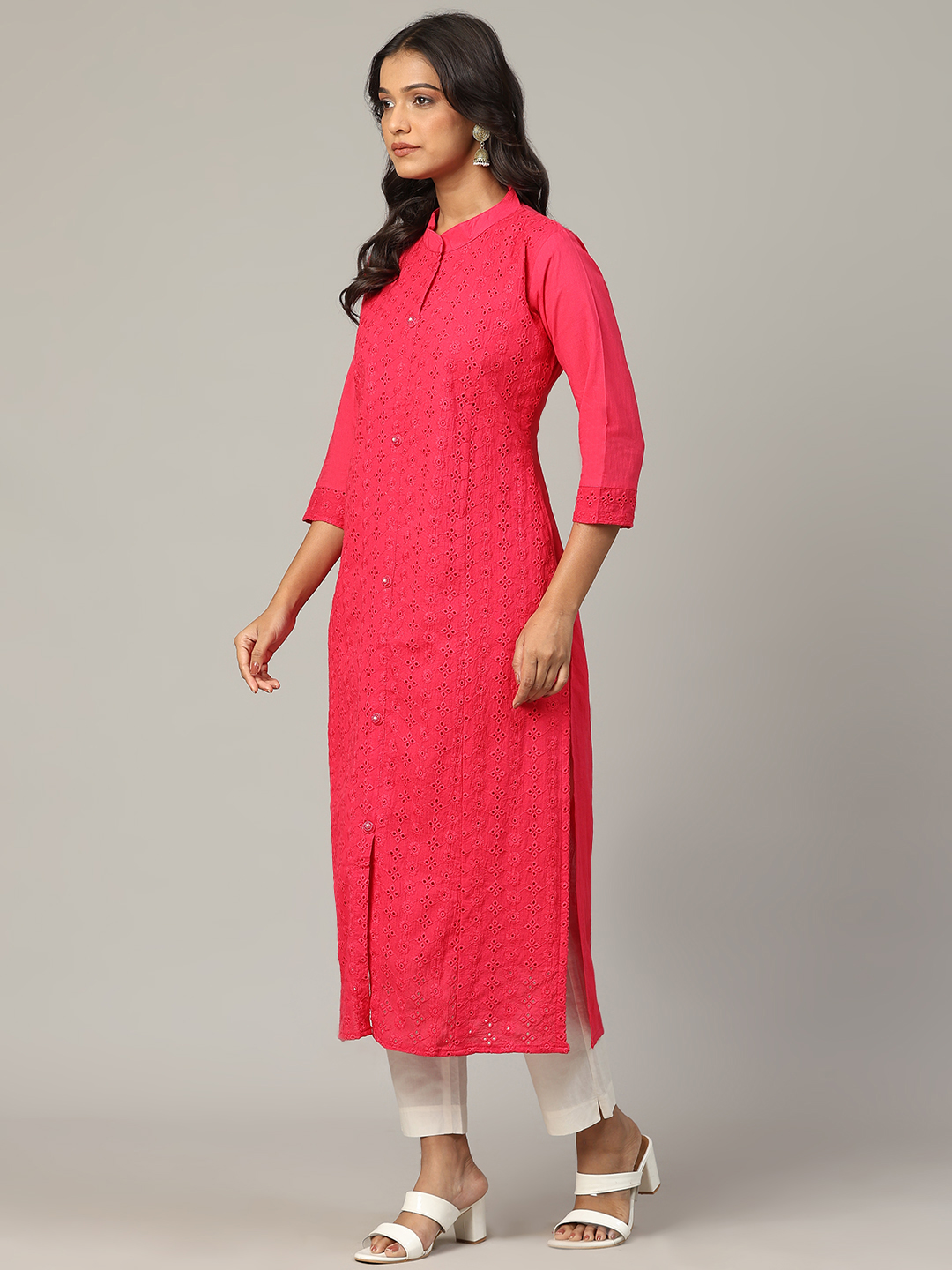Siya Classic Straight Thread Kurti