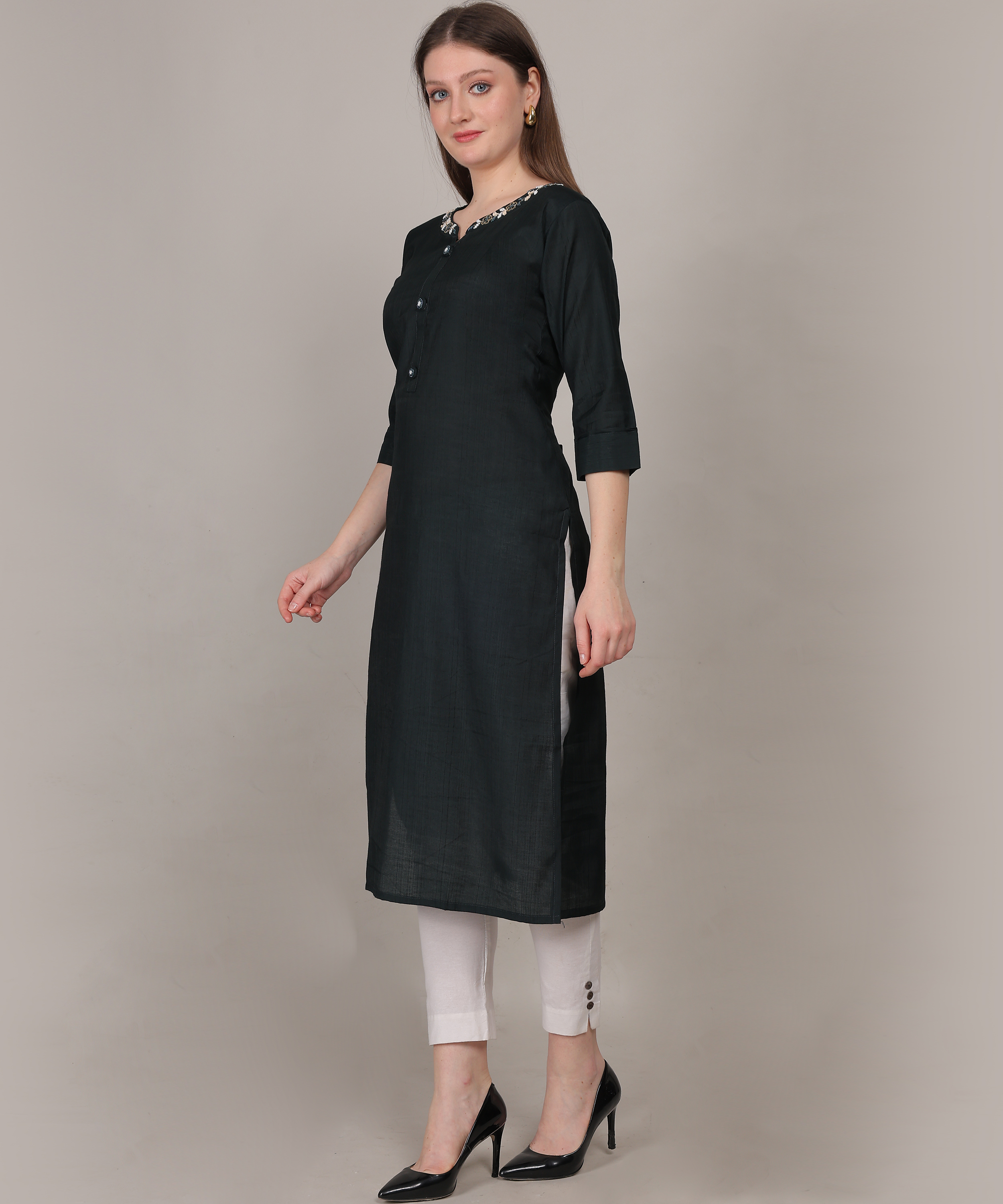 Siya Timeless Embroidery Straight Kurti